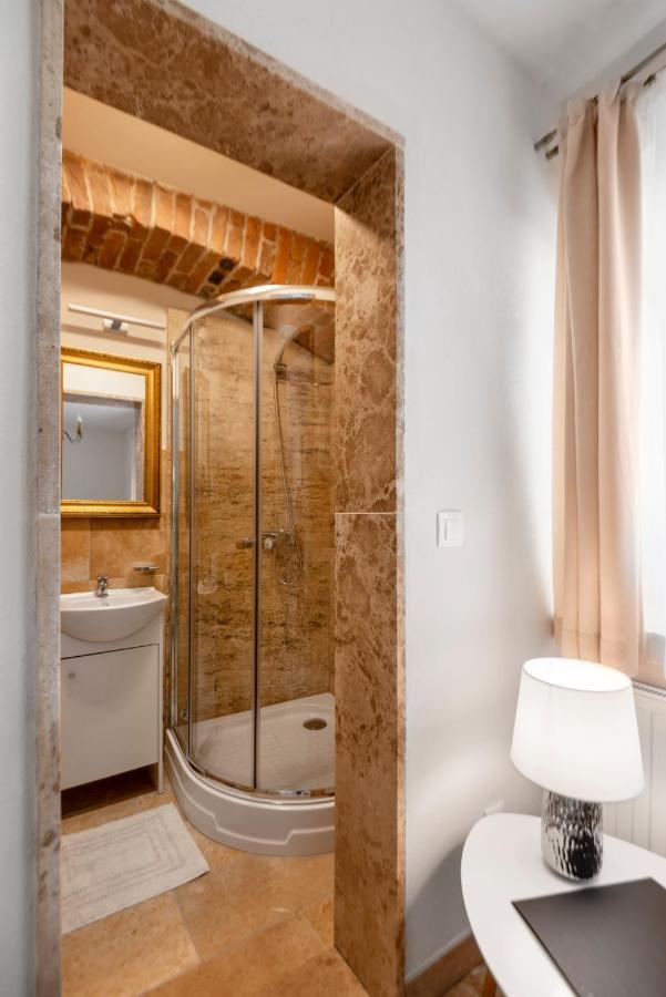 Florand Rooms&Wine Шопрон Экстерьер фото